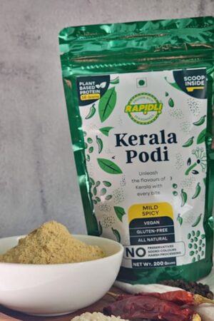 Kerala Podi in bowl and pouch