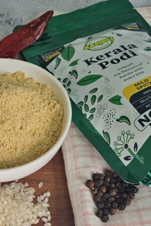 Kerala Podi in bowl and pouch