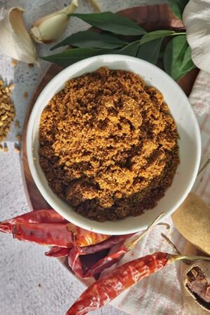 Andhra Podi in bowl