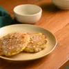 Golden sabudana thalipeeth with tapioca pearls, potato and podi seasoning.